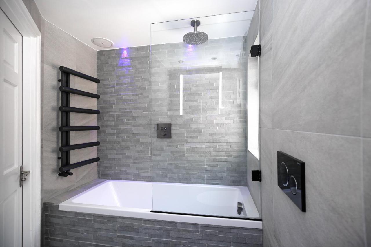 Modern Bedroom In London !! Esterno foto